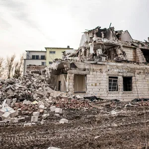 Die Ruine des ehemaligen Hotels bei Wismar