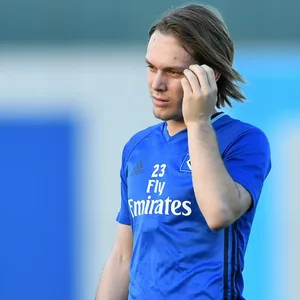 Alen Halilovic beim HSV-Training