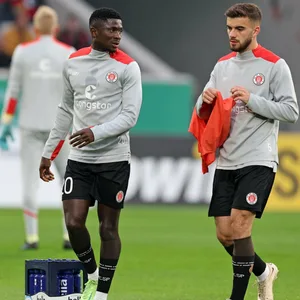 Aremu, Fazliji, St. Pauli