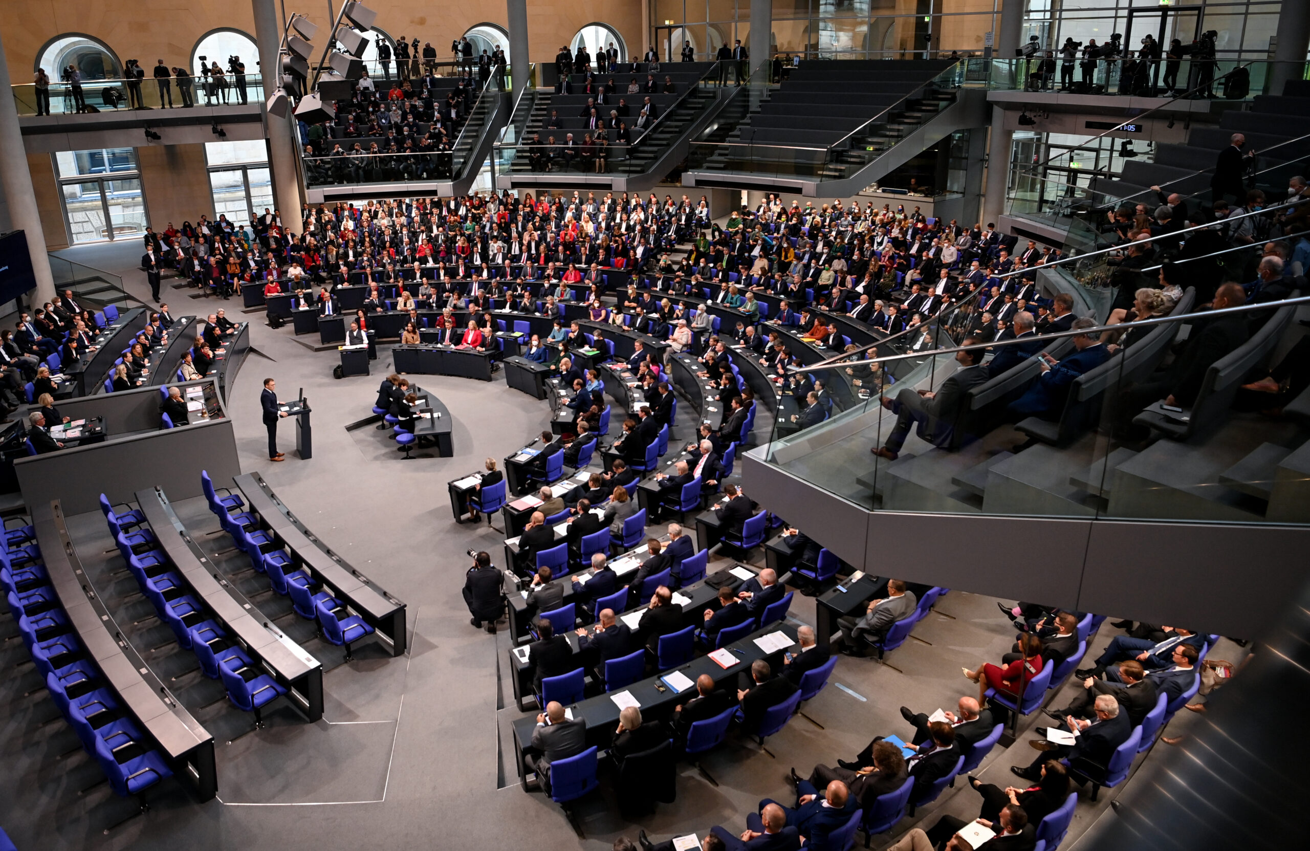Blick ins Plenum bei der konstituierenden Sitzung des Bundestags 2021.