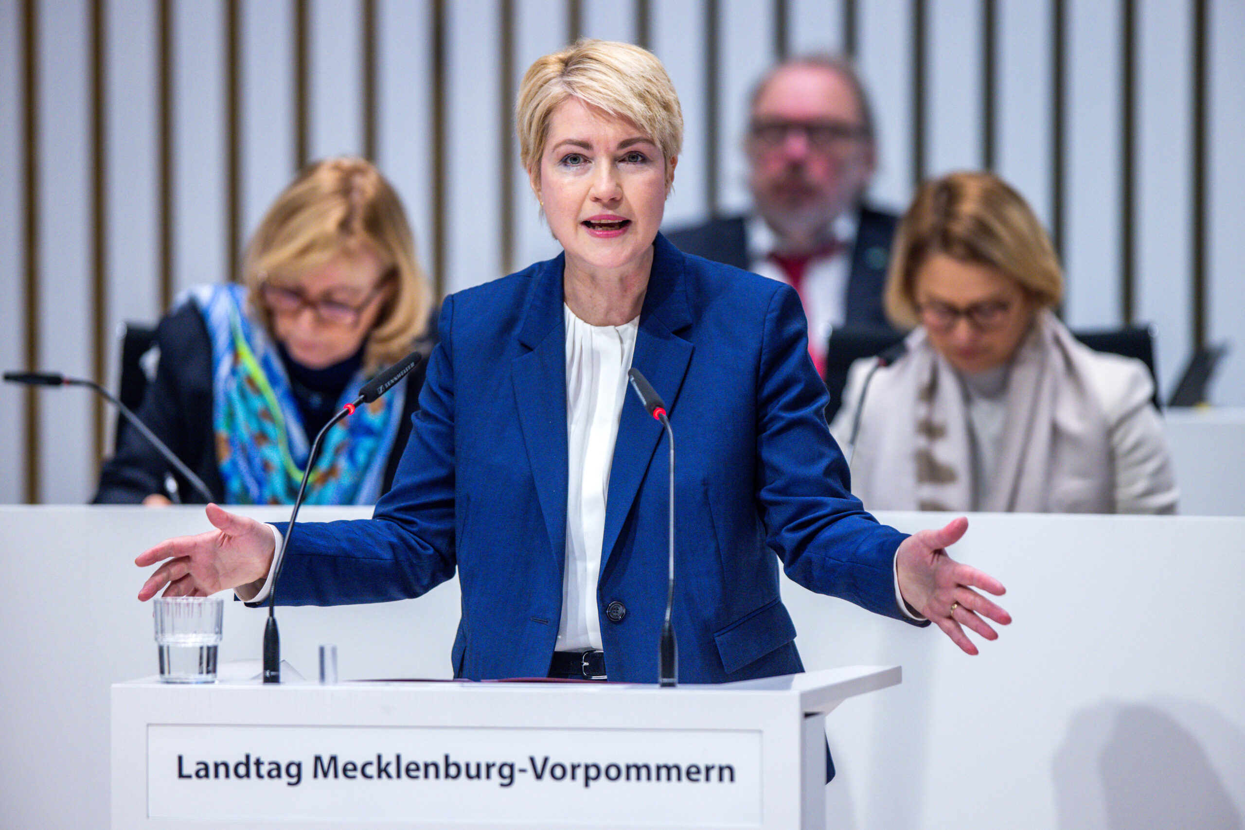 Geht es nach CDU-Chef Friedrich Merz, bleibt Manuela Schwesig (SPD), Ministerpräsidentin von Mecklenburg-Vorpommern, nicht mehr lange im Amt. (Archivbild)