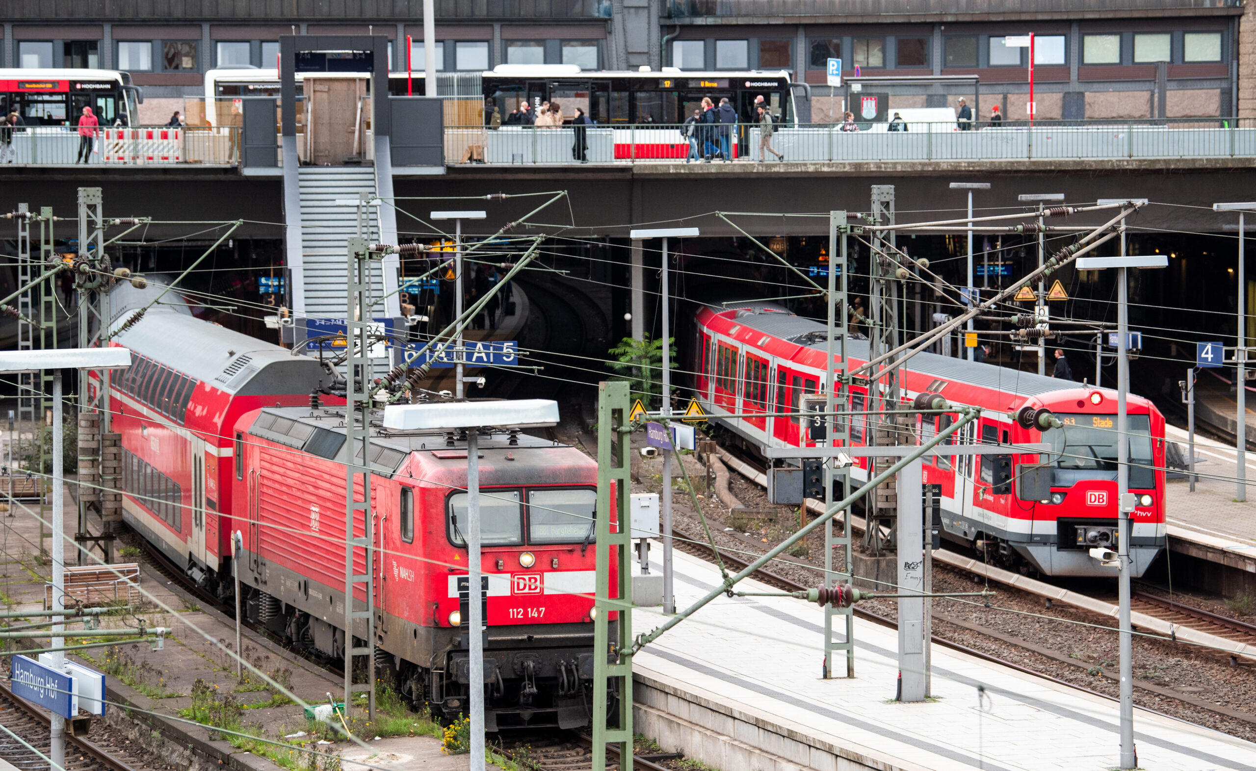 Wegen Bauarbeiten kommt es bei Fernzügen und S-Bahnen in den Märzferien zu starken Einschränkungen.