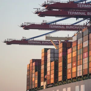 Container-Terminal Hamburger Hafen