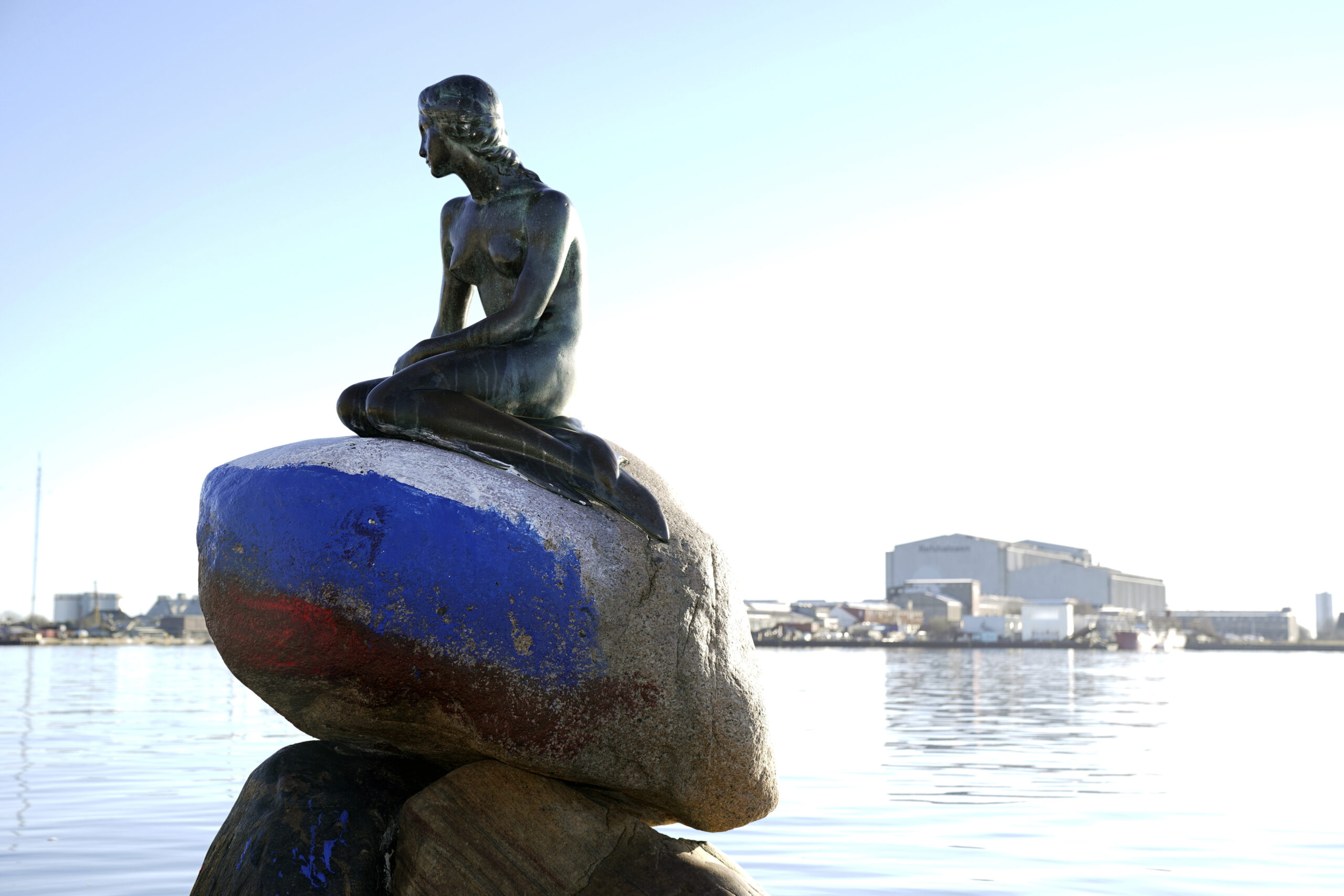 Die Kleine Meerjungfrau, ein Wahrzeichen der dänischen Hauptstadt Kopenhagen