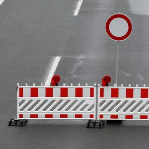 Autofahrer müssen sich auf Behinderungen auf der Autobahn 1 einstellen. (Archivbild)