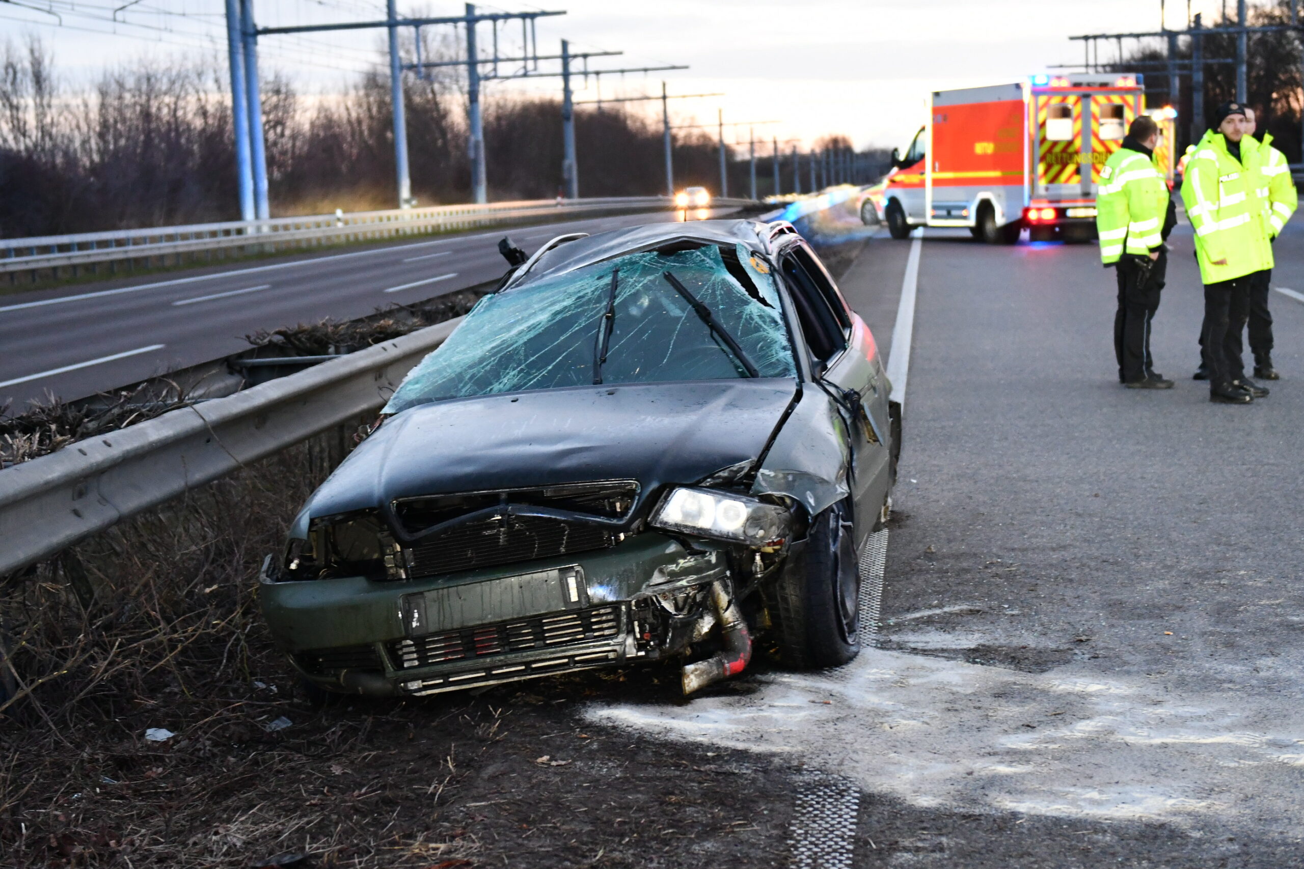 Unfall auf der A1 bei Lübeck – vier Personen verletzt