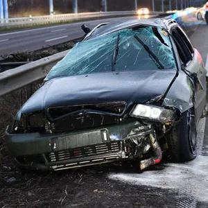 Unfall auf der A1 bei Lübeck – vier Personen verletzt