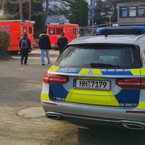 Schlägerei in Hamburger Schule - Mädchen verletzt