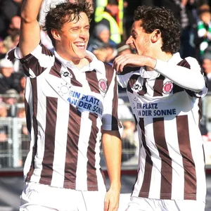 Max Kruse und Jan-Philipp Kalla spielten gemeinsam für St. Pauli.