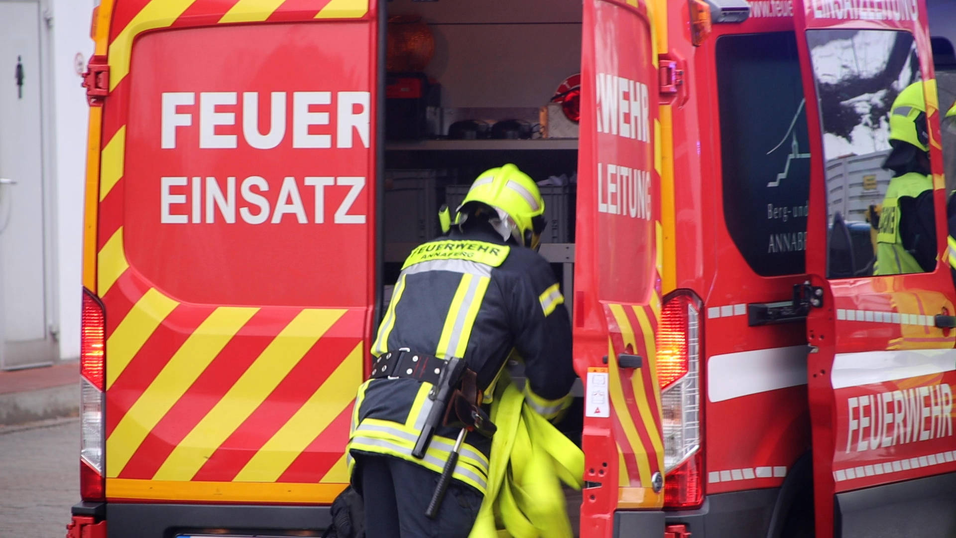 In Kiel musste wegen eines Kohlenmonoxid-Lecks ein Mehrfamilienhaus evakuiert werden. (Symbolbild)