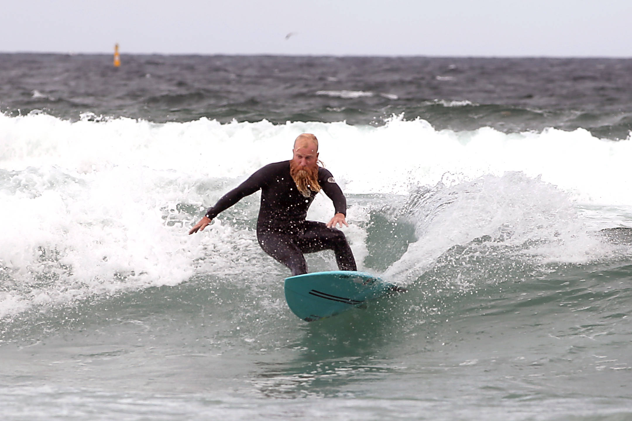 Blake Johnston bei seinem Surf-Weltrekord
