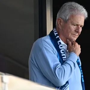 Dietmar Hopp im Stadion in Hoffenheim