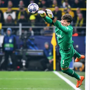 Gregor Kobel beim Spiel gegen Chelsea.