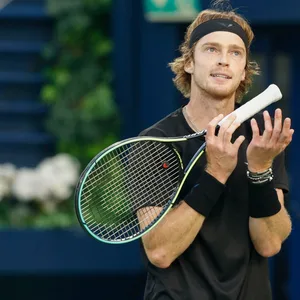 Andrey Rublev reagiert verärgert