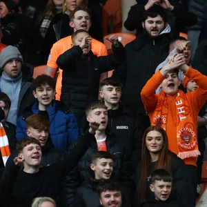 Fans beim Spiel des FC Blackpool gegen den FC Burnley