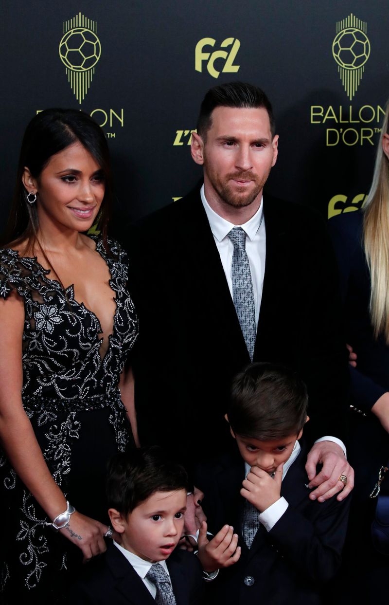 Lionel Messi mit Frau und Kindern