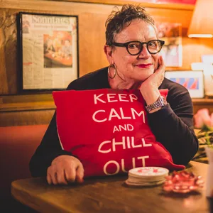 Pub-Betreiberin Tina Kemp (75)