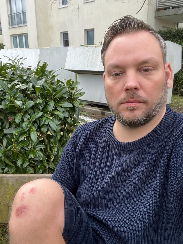 Werbeverabstaltung in der MÖ gerät außer Kontrolle – Mob geht auf Passanten und Polizei los
