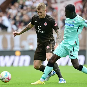 Eric Smith gegen Sirlord Conteh