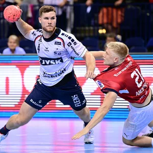 Frederik Bo Andersen gegen Johannes Golla