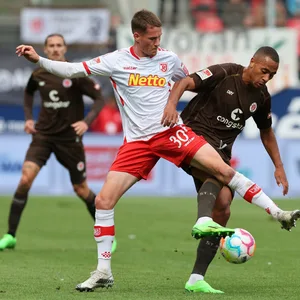 Viet, Amenyido, St. Pauli