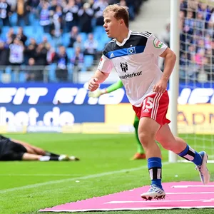Tom Sanne