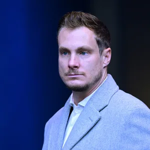 HSV-Präsident Marcell Jansen hofft, dass im Volkspark künftig wieder mehr miteinander gearbeitet wird.