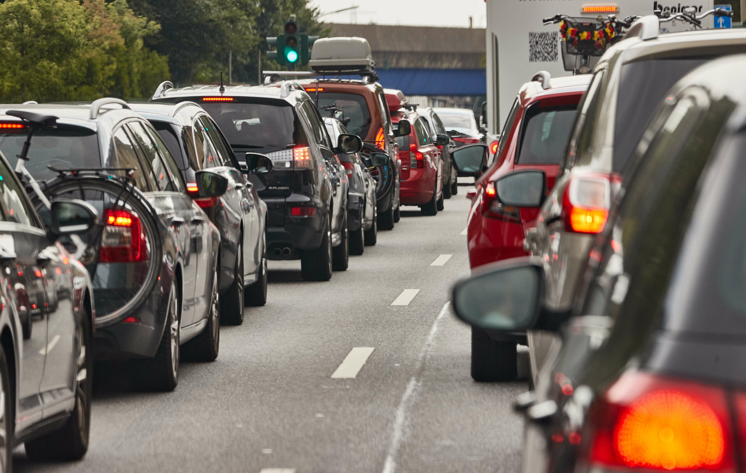 Bruch in Wasserschacht Stau auf A7