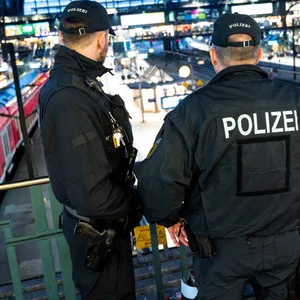 Bundespolizisten nahmen den Mann am Hamburger Hauptbahnhof fest (Symbolfoto).