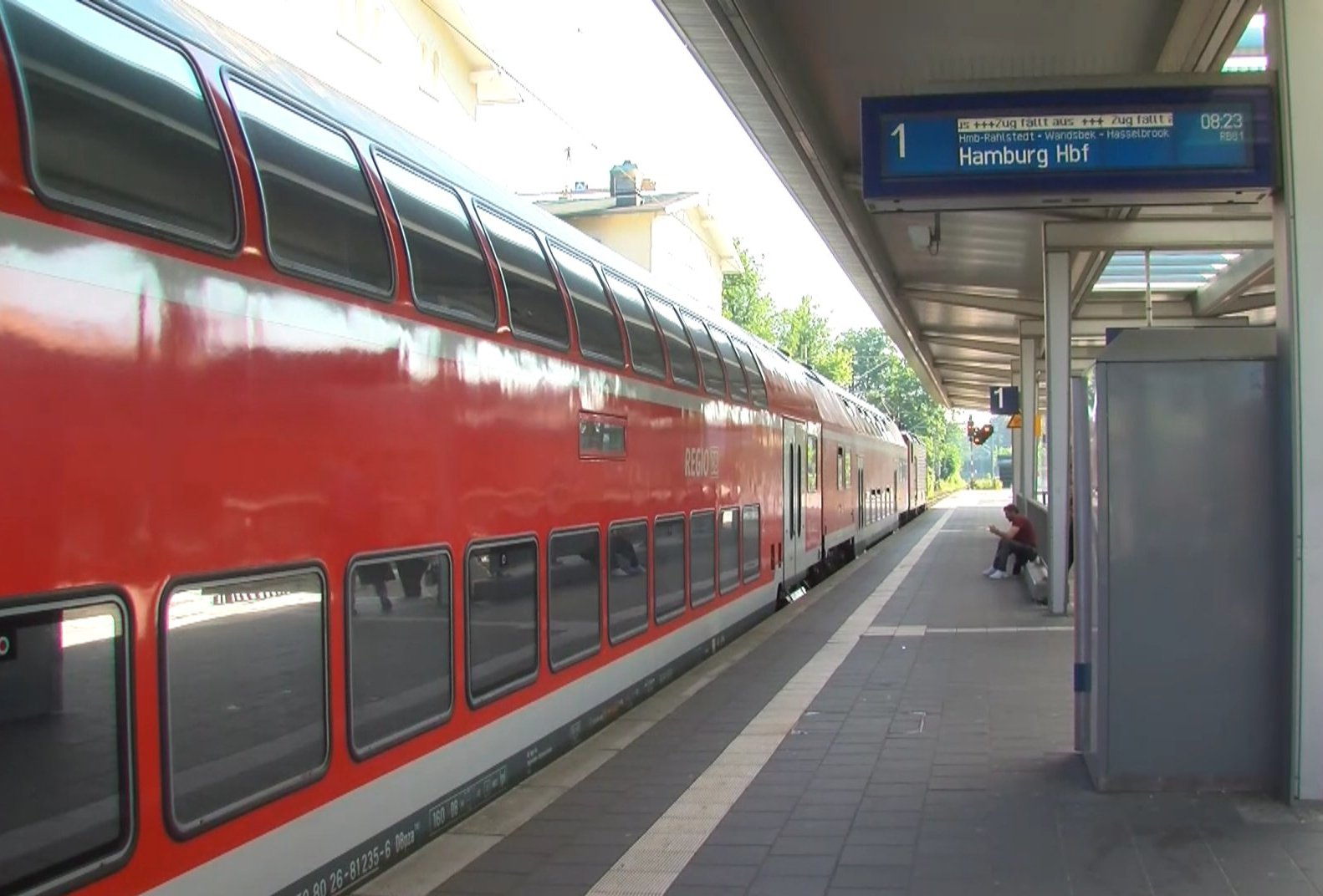 Der Bahnhof in Rahlstedt wird für zwei Jahre vollgesperrt. Grund sind Bauarbeiten für die S4.