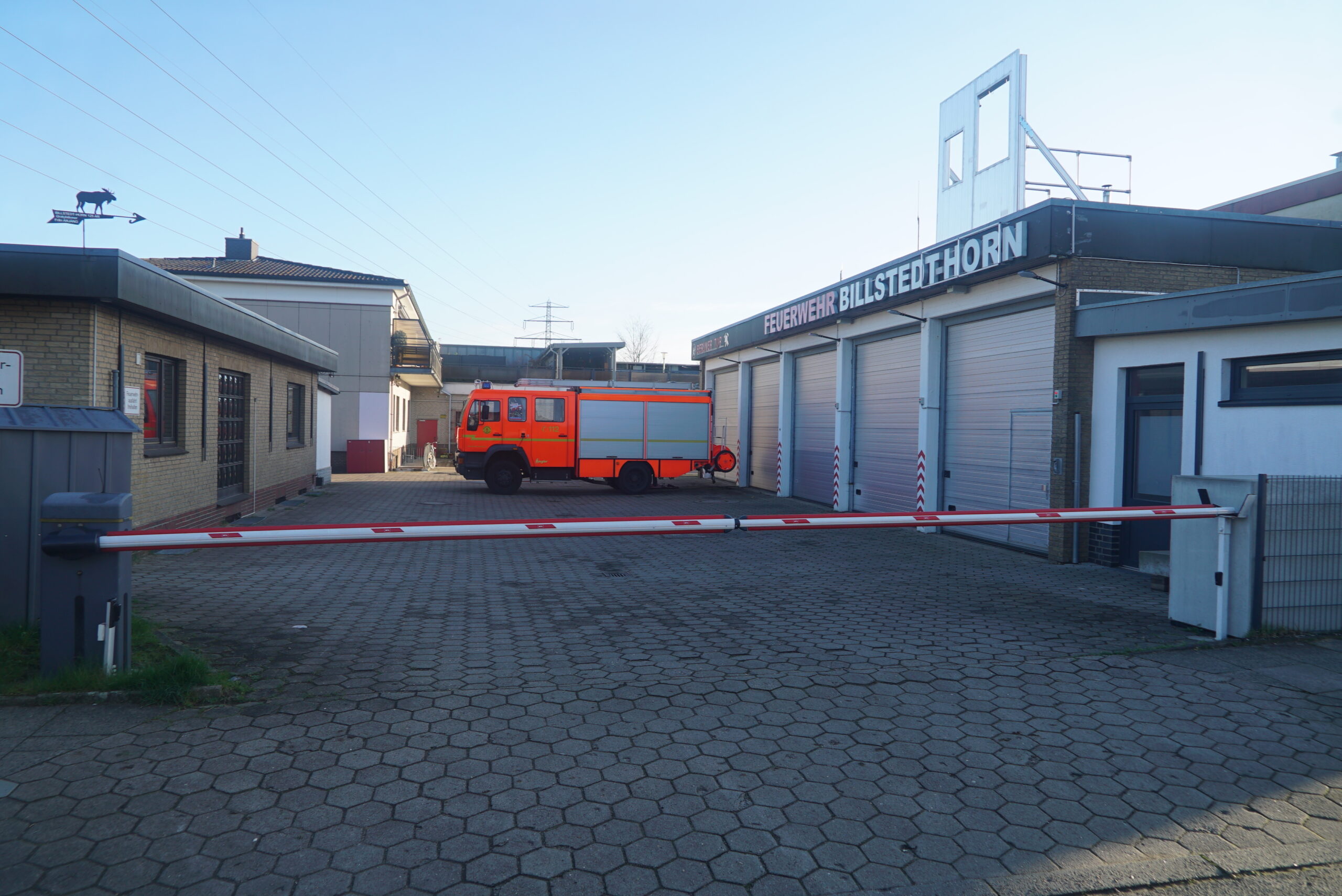 Brandanschlag auf Feuerwehrwagen in Hamburg Horn