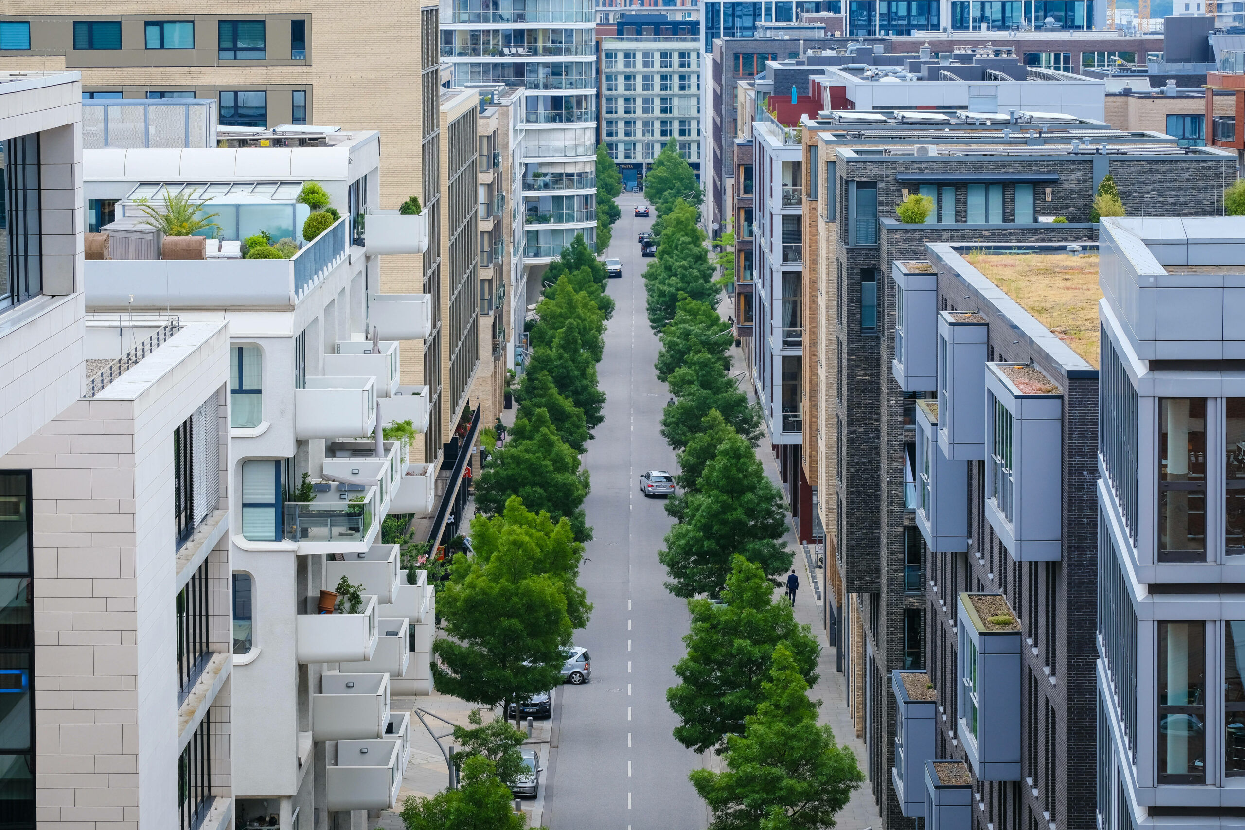 Bauen ist teuer und kompliziert: Hamburg will die Wohnungsnot jetzt mit einem neuen Konzept lösen.