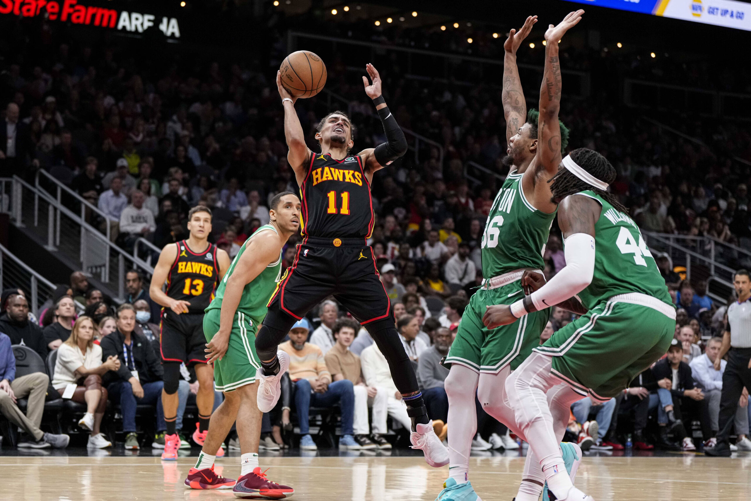In den NBA-Playoffs treffen die Boston Celtics auf die Atlanta Hawks.