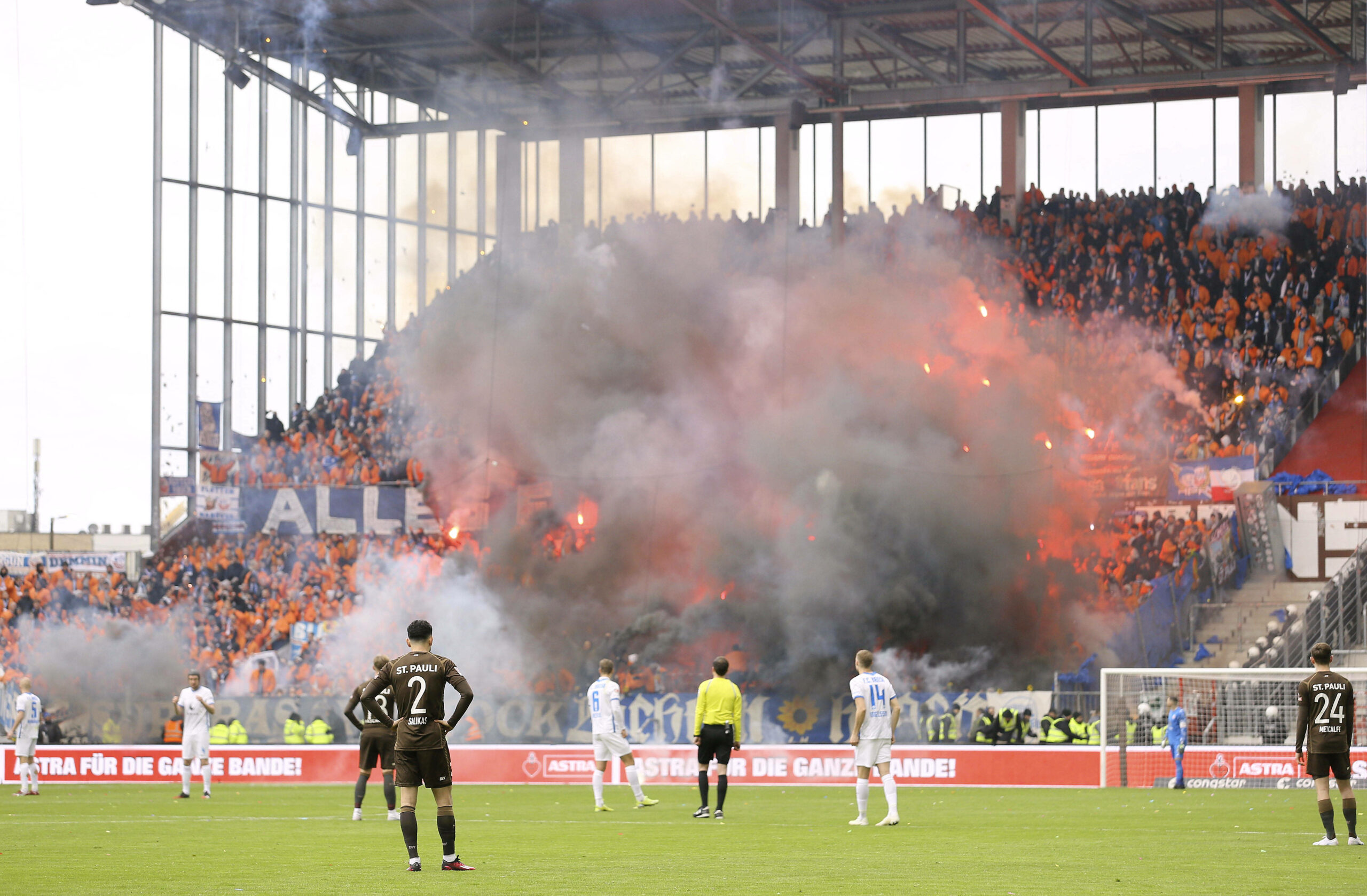Beim Heimspiel gegen Rostock am 26. Februar kam es zur Eskalation im Gästeblock