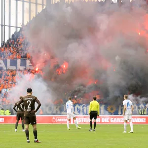 Beim Heimspiel gegen Rostock am 26. Februar kam es zur Eskalation im Gästeblock
