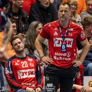 Maik Machulla, Trainer der SG Flensburg-Handewitt, ist enttäuscht nach Niederlage gegen die Rhein-Neckar Löwen.