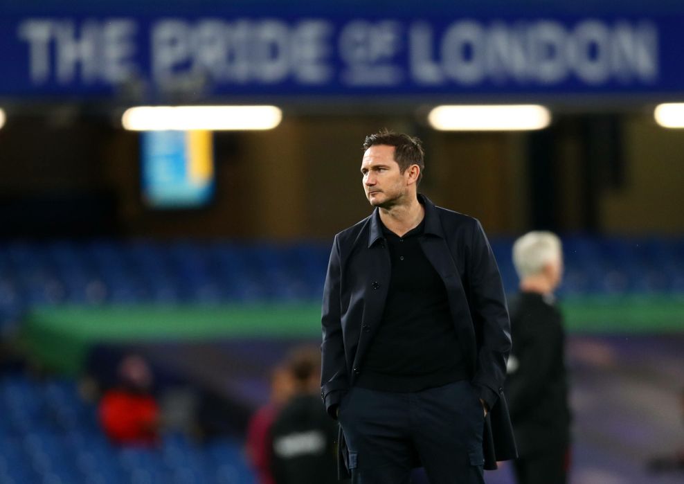 Frank Lampard im leeren Chelsea-Stadion