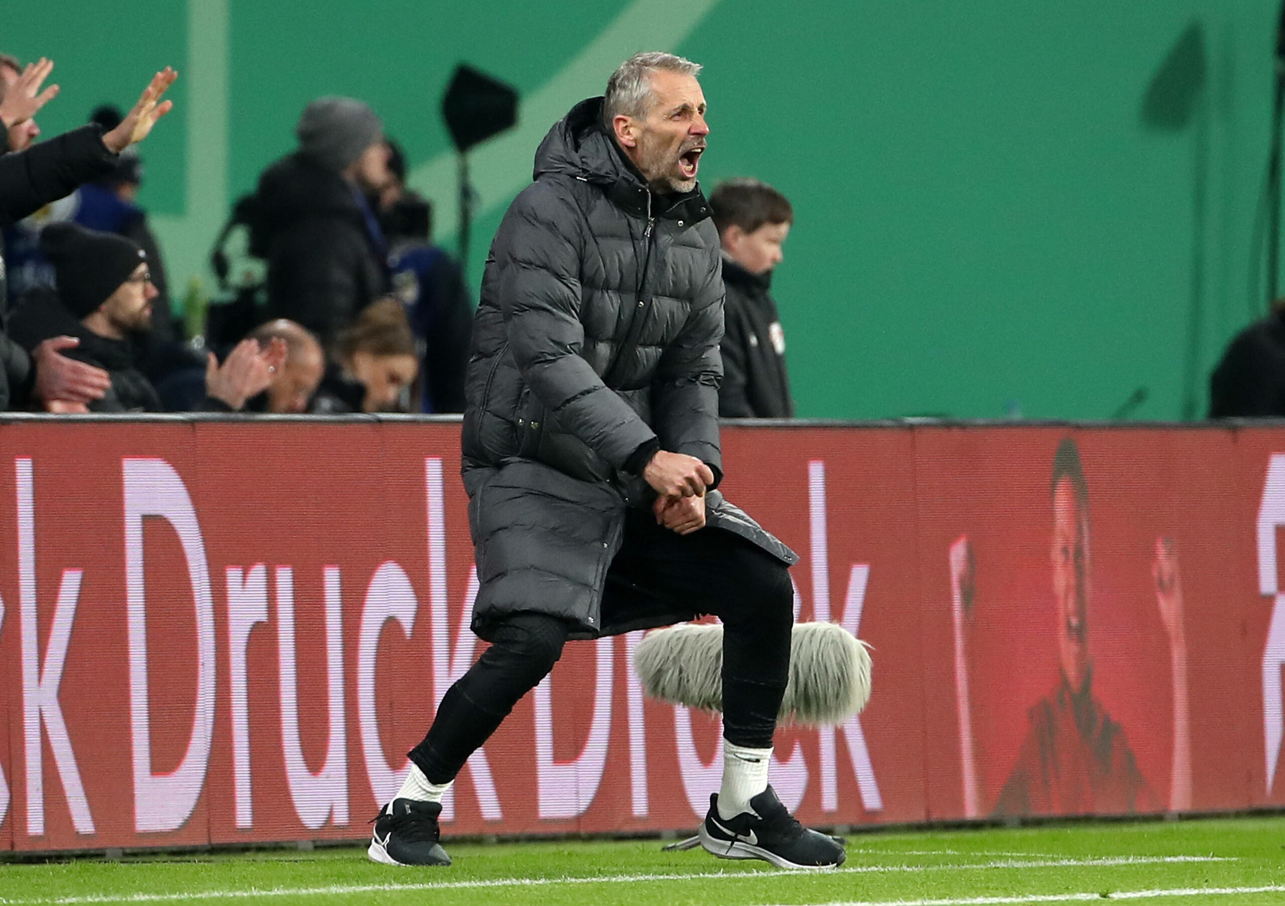 RB-Trainer Marco Rose jubelt gegen Borussia Dortmund
