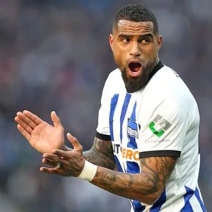 Kevin-Prince Boateng klatscht in die Hände