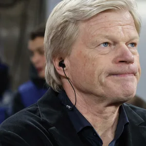 Oliver Kahn mit unzufriedenem Blick