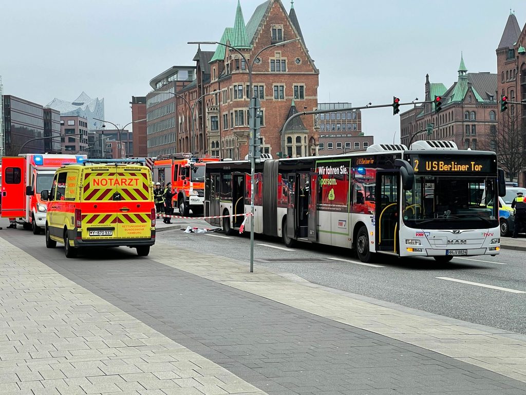 Der HVV-Bus der Linie 2.