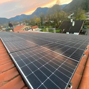 Solaranlagen auf einem Dach
