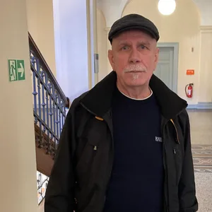 Manfred Tryoke fordert von der Haspa 110.000 Euro. „Ich dachte, mein Geld wäre dort sicher“, sagt er.