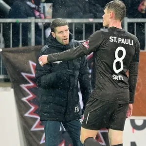 Fabian Hürzeler im Gespräch mit Eric Smith