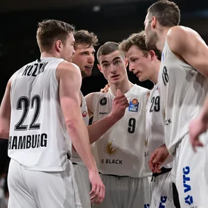 Die Hamburg Towers erwarten in der Basketball-Bundesliga das formstarke Heidelberg.