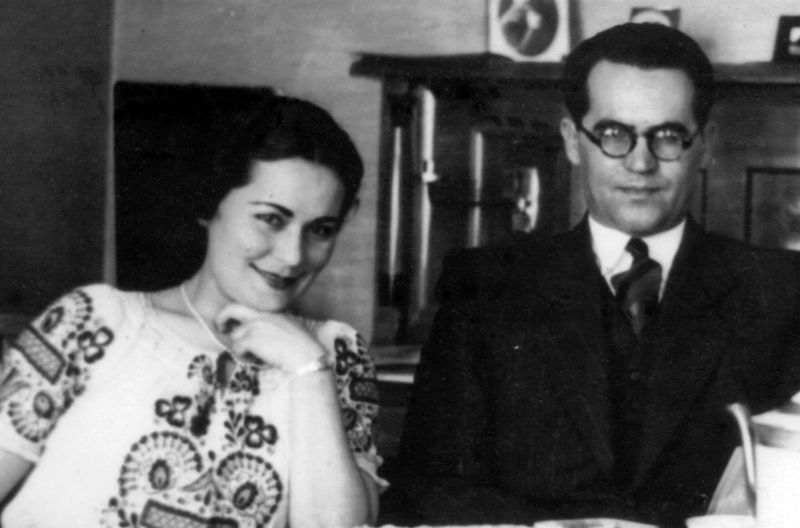 Der Diplomat, Arzt und Schriftsteller João Guimarães Rosa (r.) unterstützte Aracy bei ihren Aktivitäten im Untergrund.