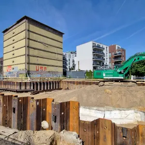 An der Ecke Thadenstraße/Holstenstraße werden 47 neue Eigentumswohnungen gebaut.