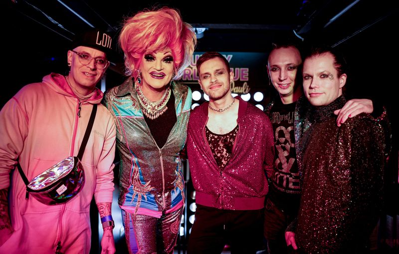 Olivia Jones lud Lord of the Lost und Fans im April zu einer bunten ESC-Party ein.