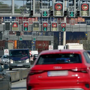 Stau auf der A7