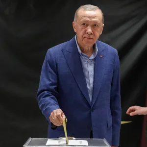 Recep Tayyip Erdogan bei der Stimmabgabe in der Stichwahl um das Amt des Präsidenten der Türkei.